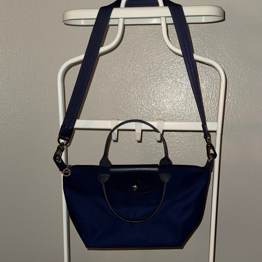 Longchamp Elegant Navy Blue Women's Bag - Picture 6 of 16